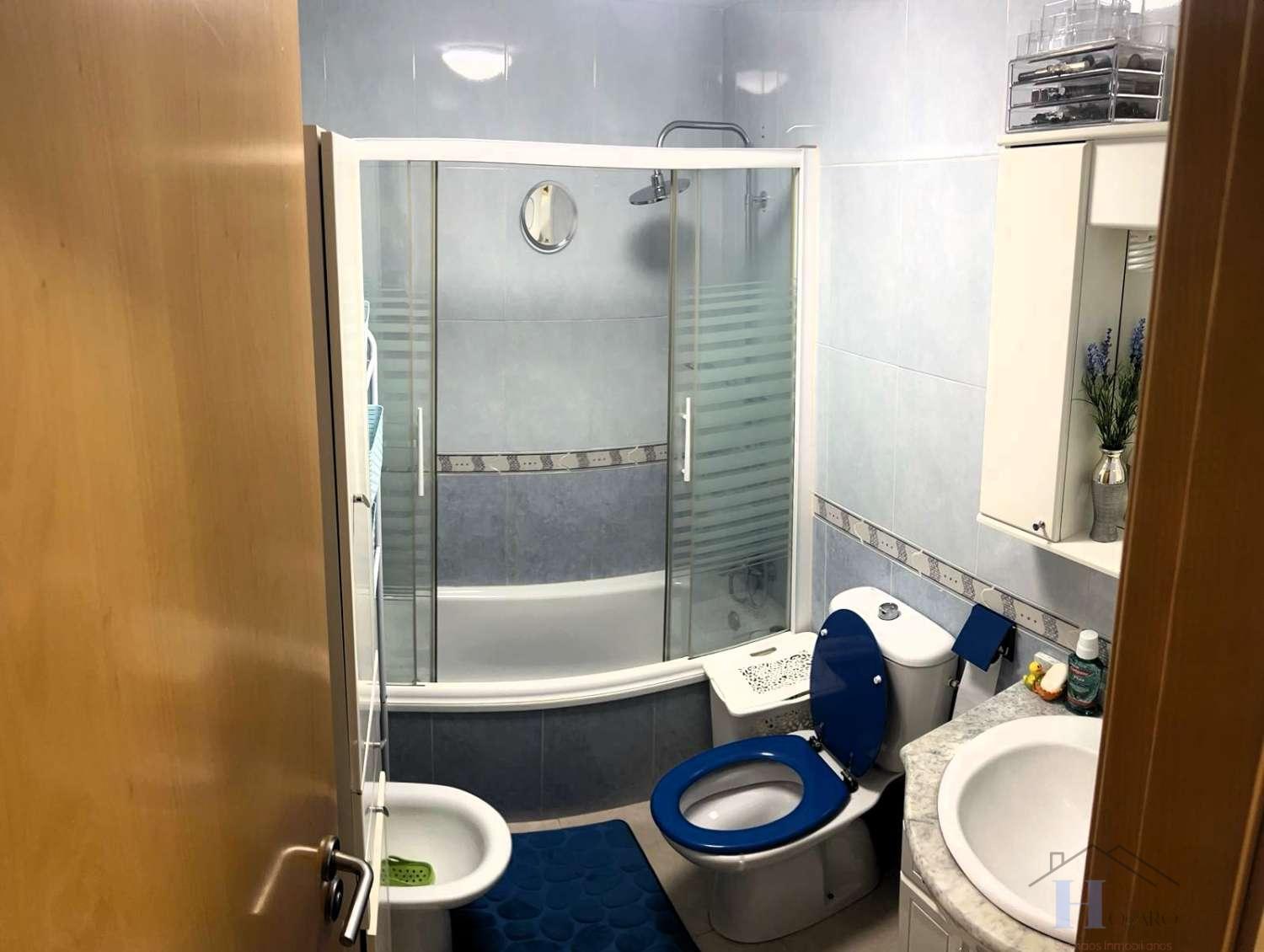 For sale of flat in El Ejido