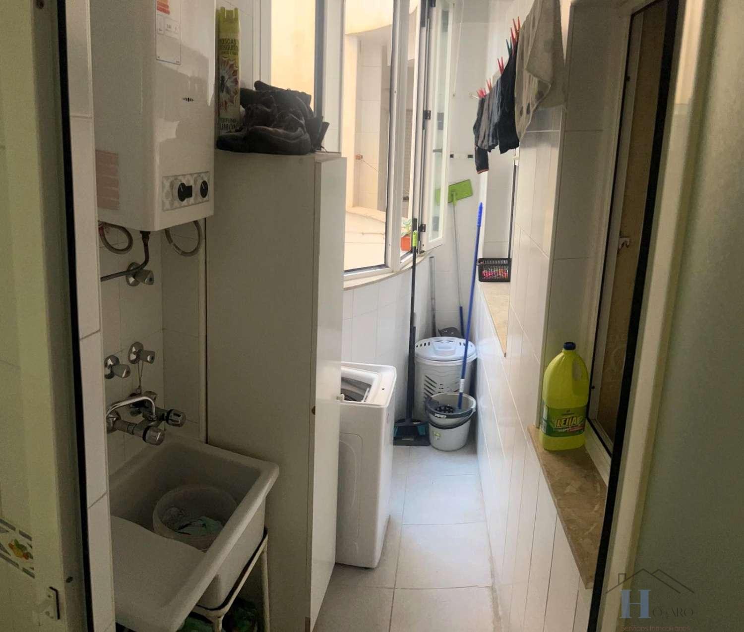 For sale of flat in Adra