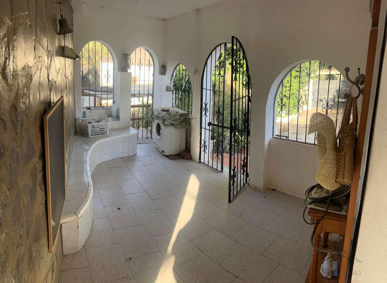 For sale of house in Berja