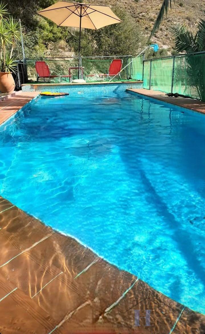For sale of house in Berja
