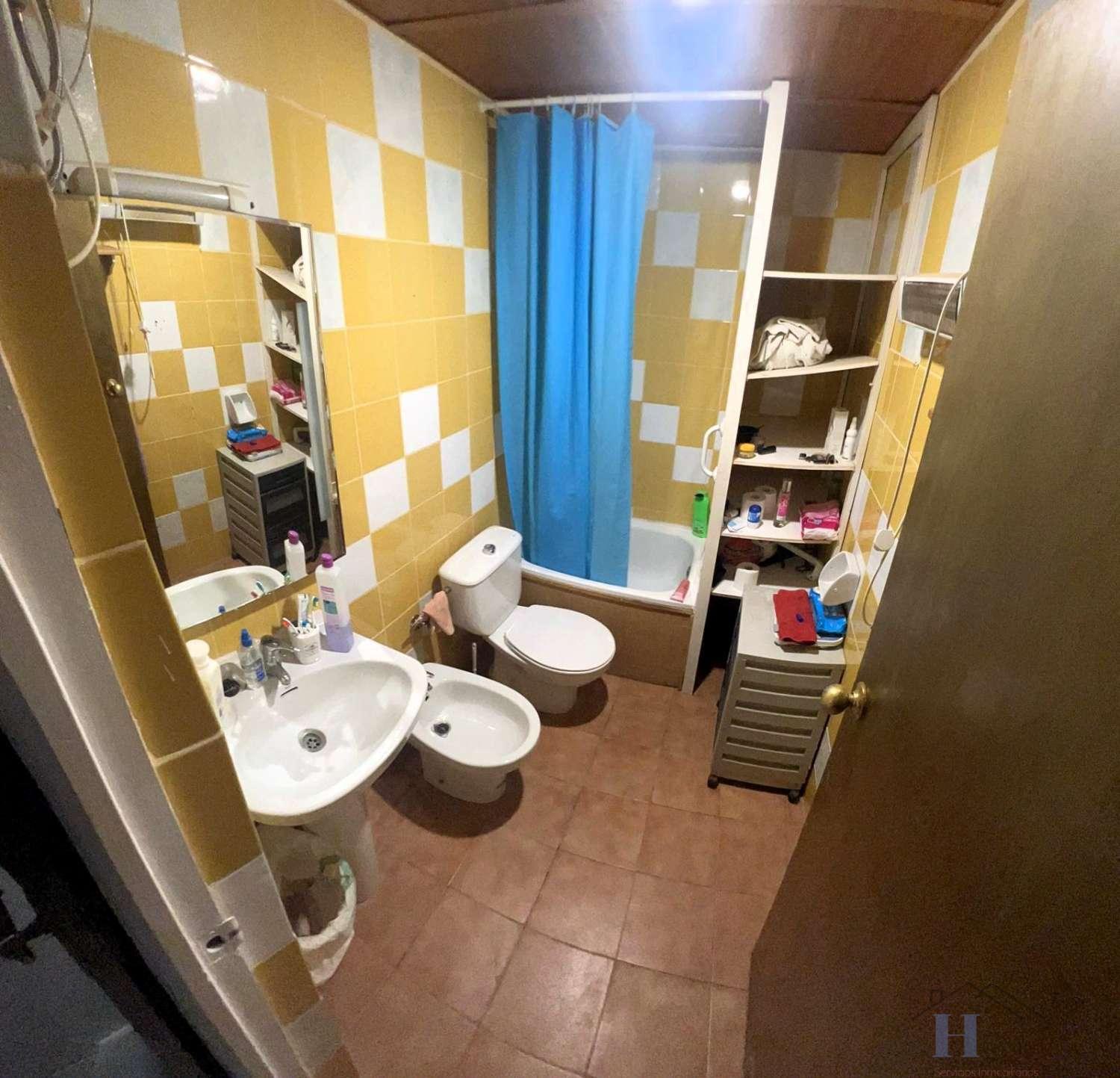 For sale of house in Berja