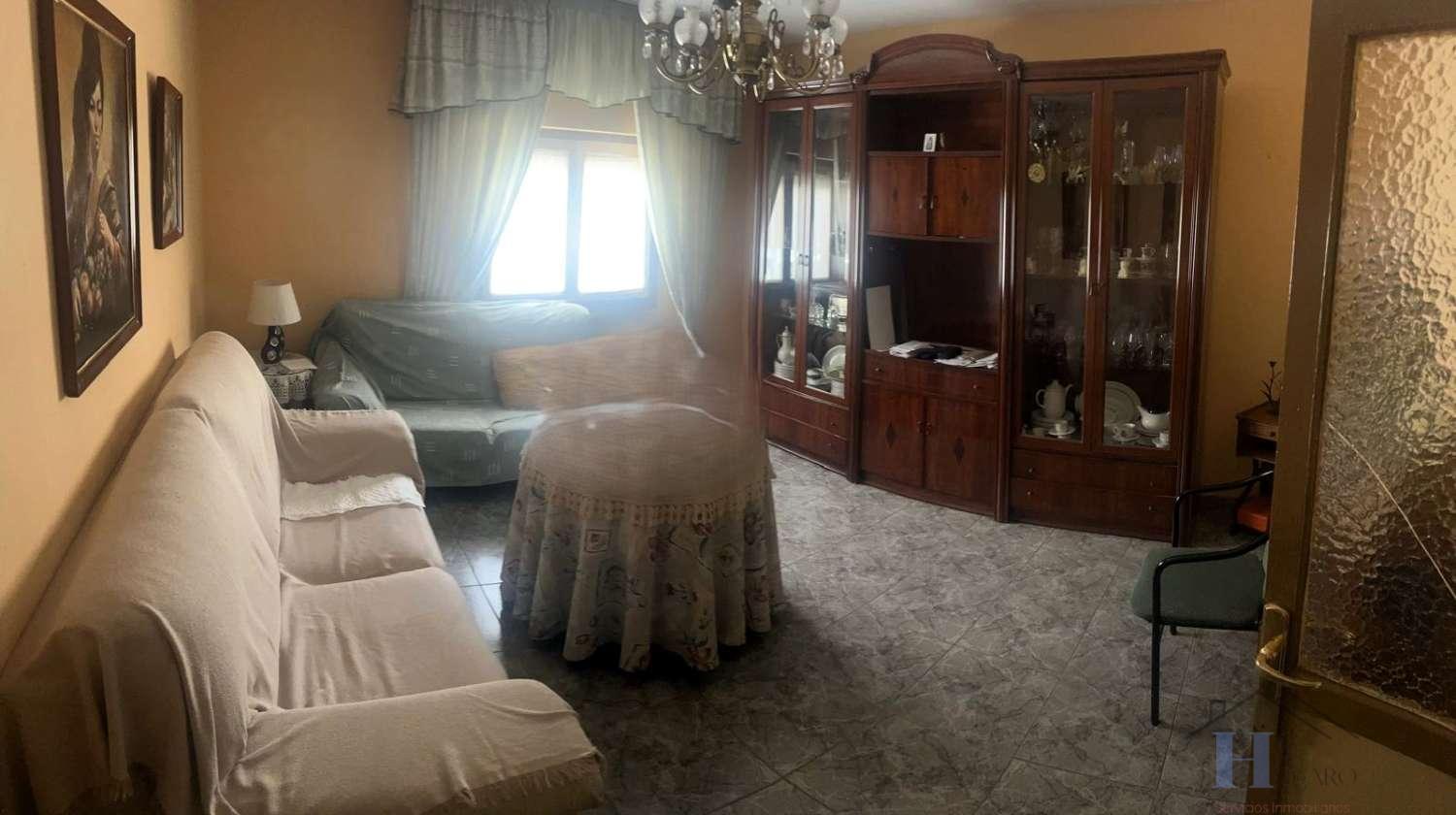 For sale of house in Berja