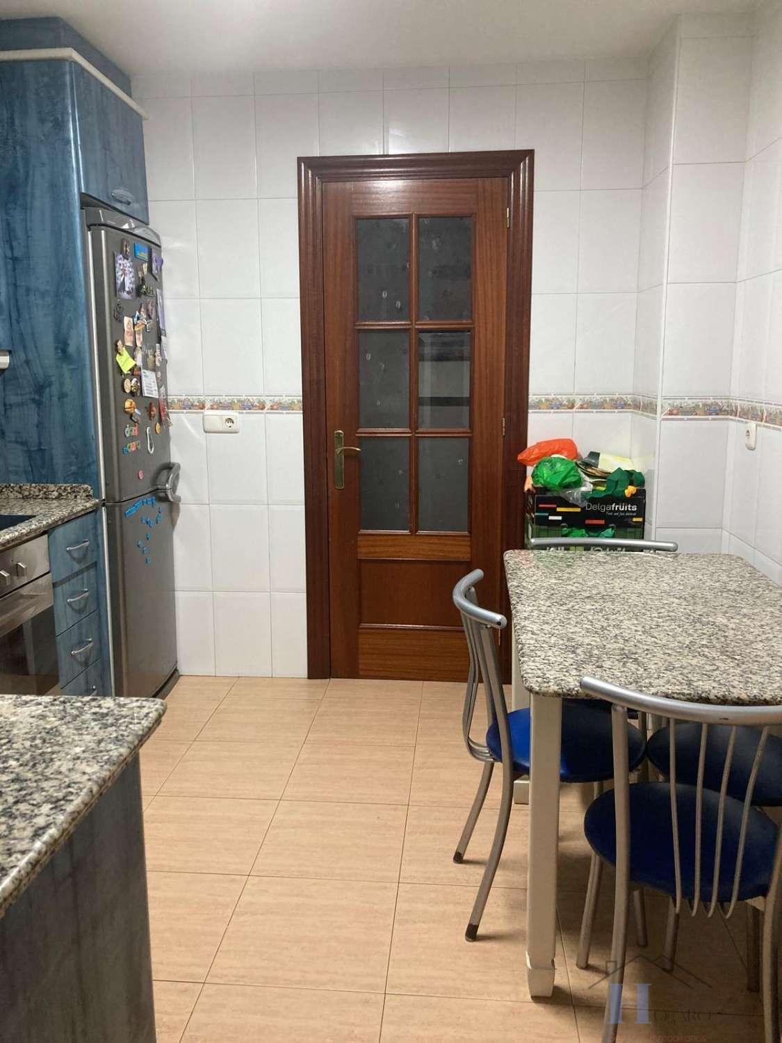 Venta de piso en Adra