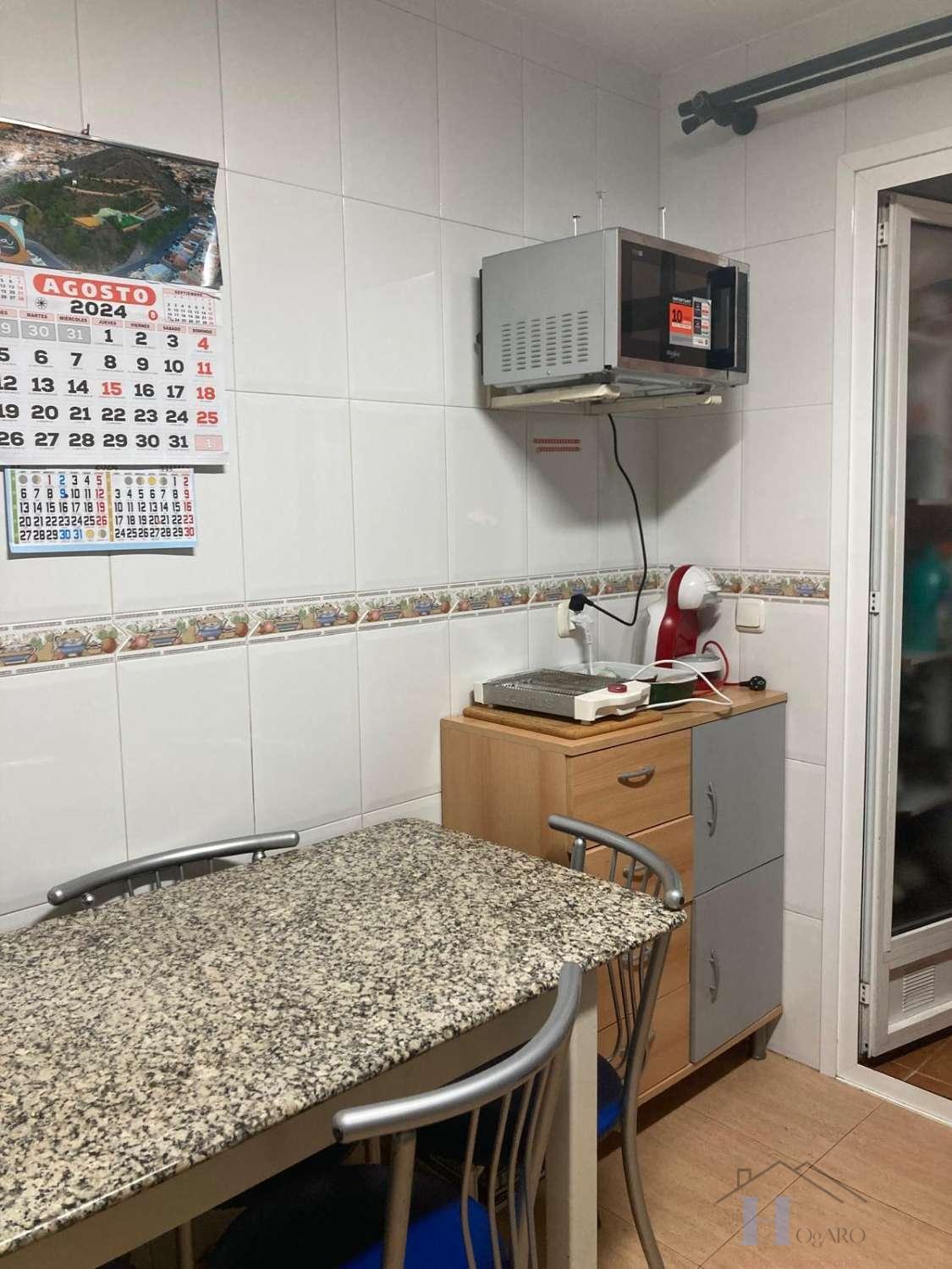 Venta de piso en Adra