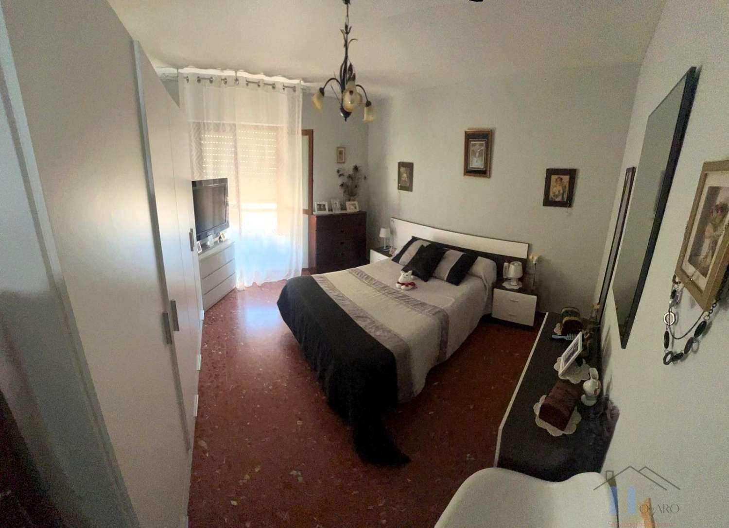 Venta de piso en Adra