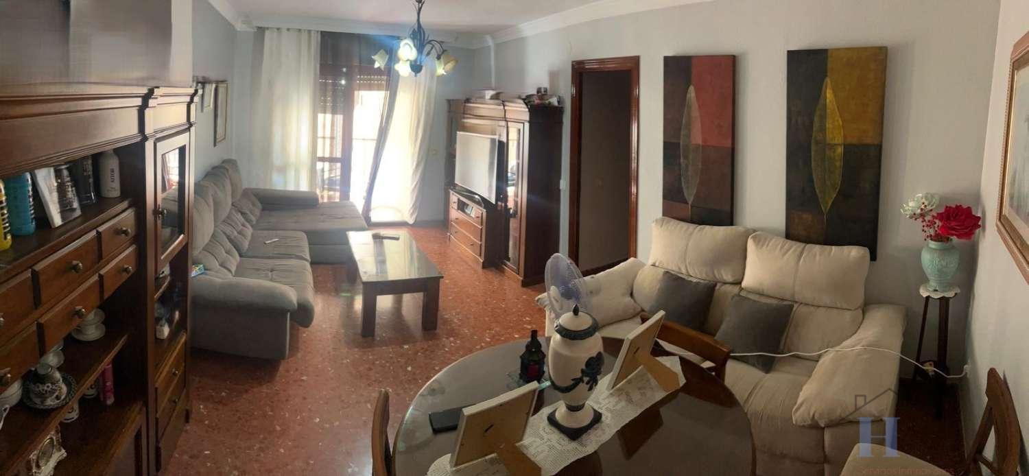 Venta de piso en Adra