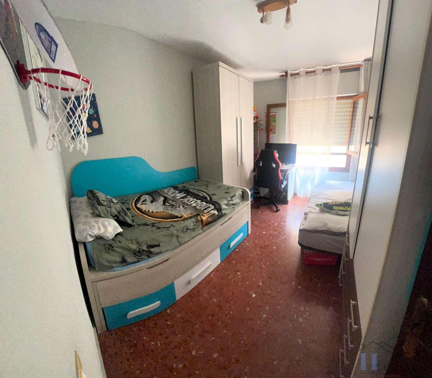 Venta de piso en Adra