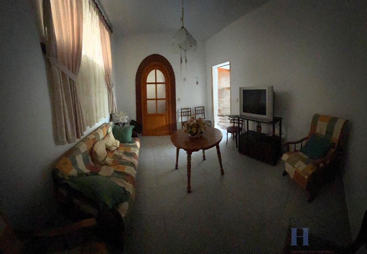 For sale of house in Adra