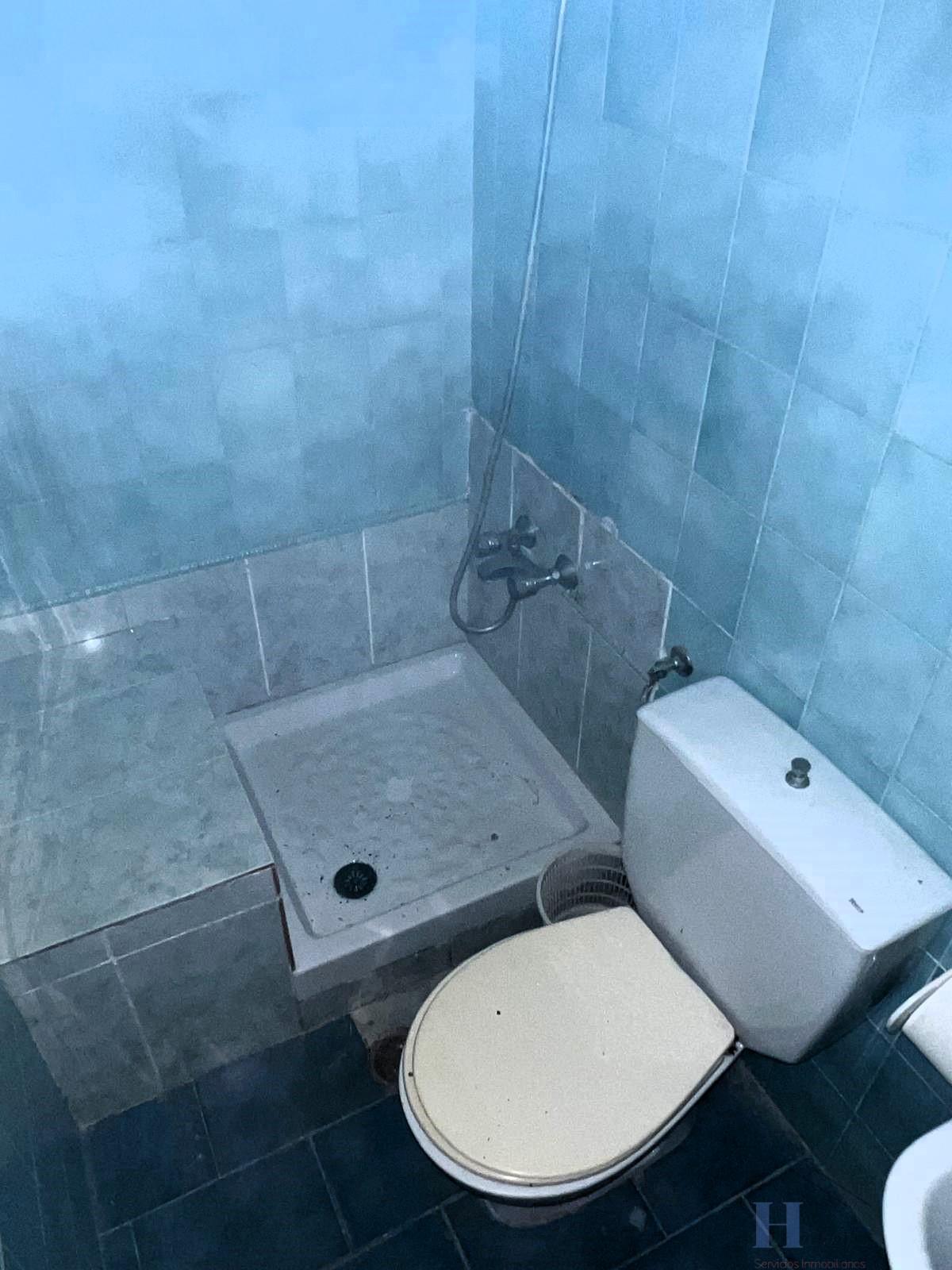 For sale of house in Adra