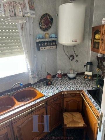 For sale of house in Adra