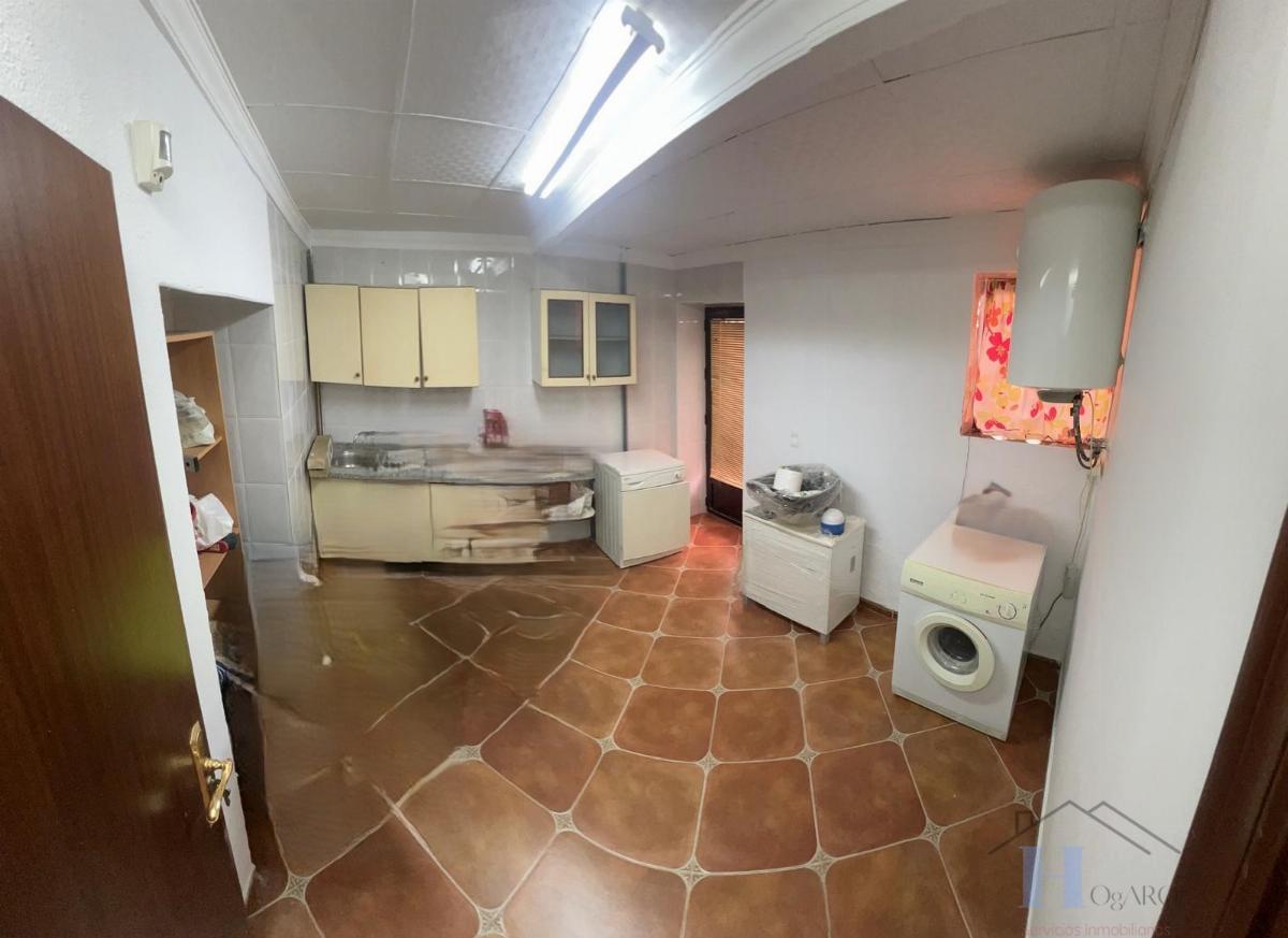 Venta de casa en Adra