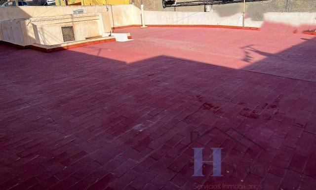 For sale of house in Adra