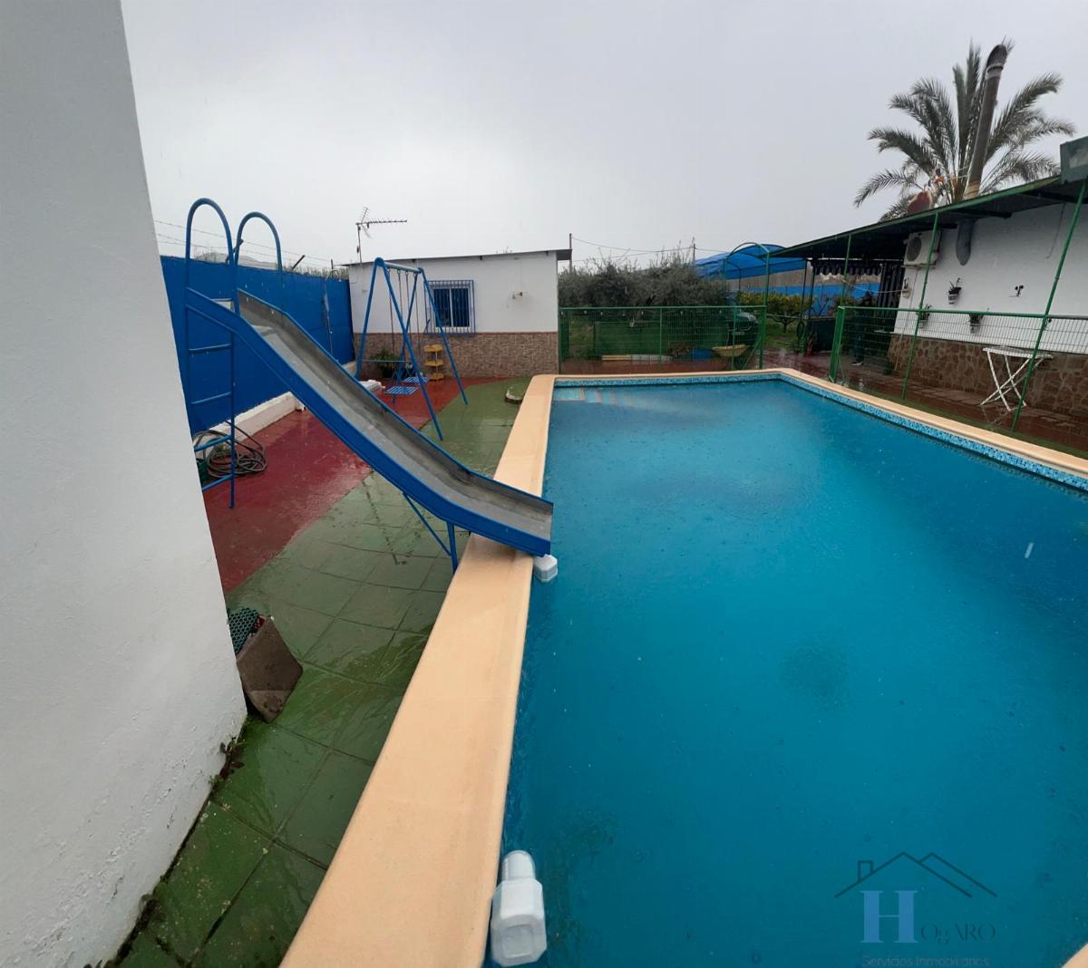 For sale of recreation property in Berja