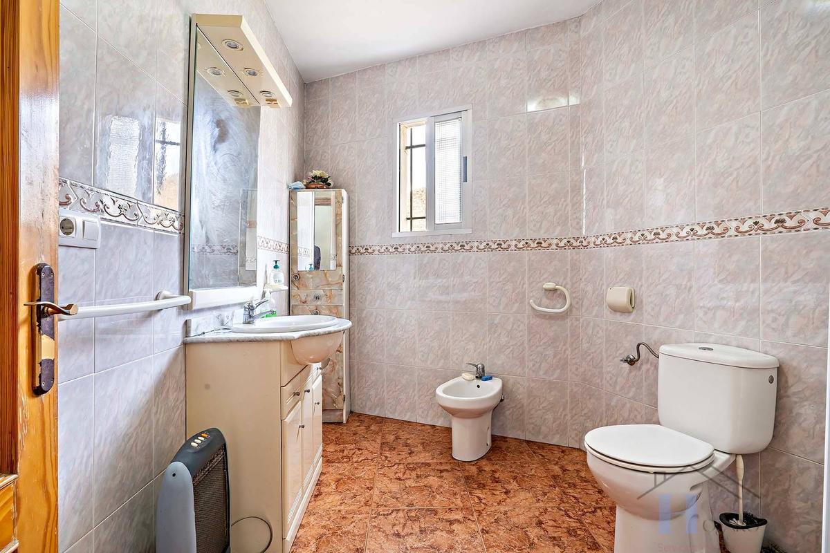 For sale of house in El Ejido