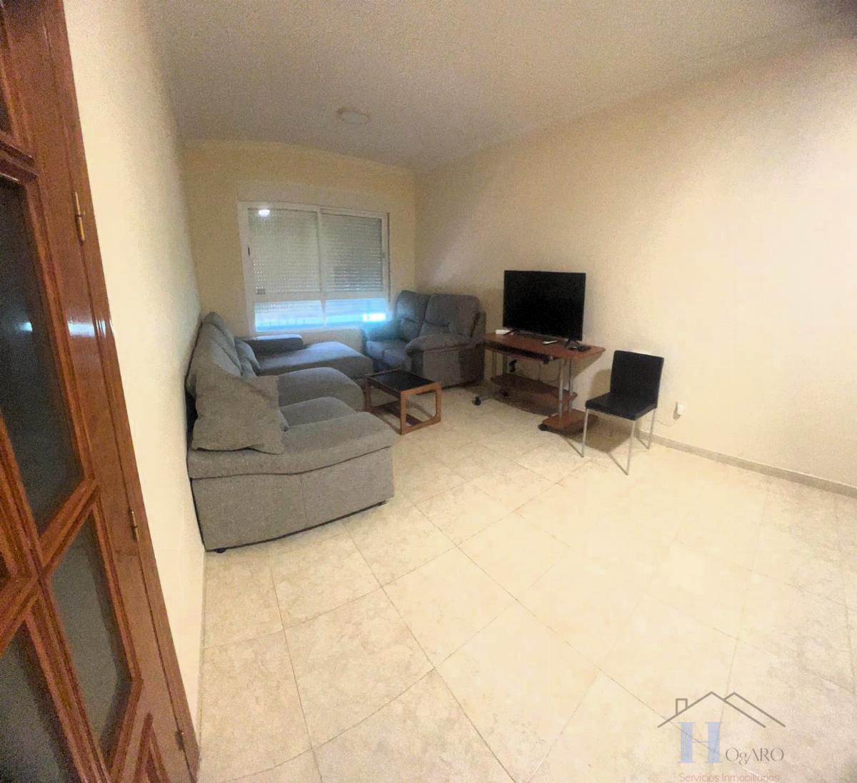 For rent of duplex in Adra