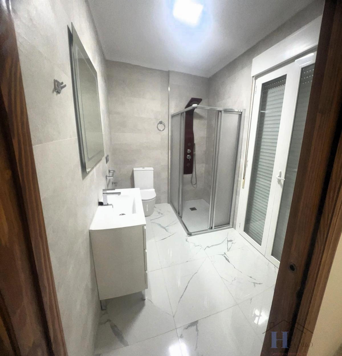 For rent of duplex in Adra