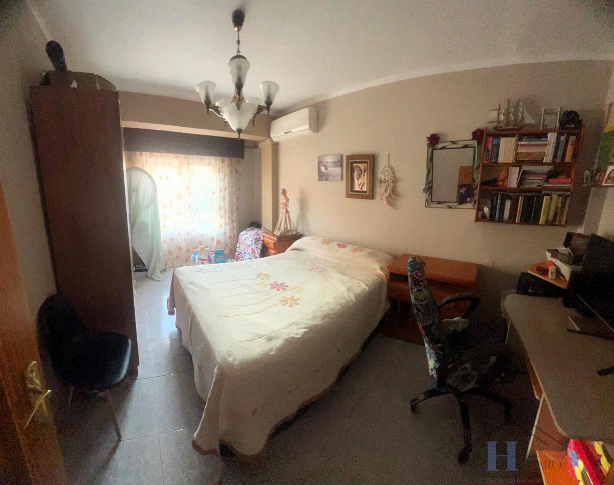 For sale of flat in Adra
