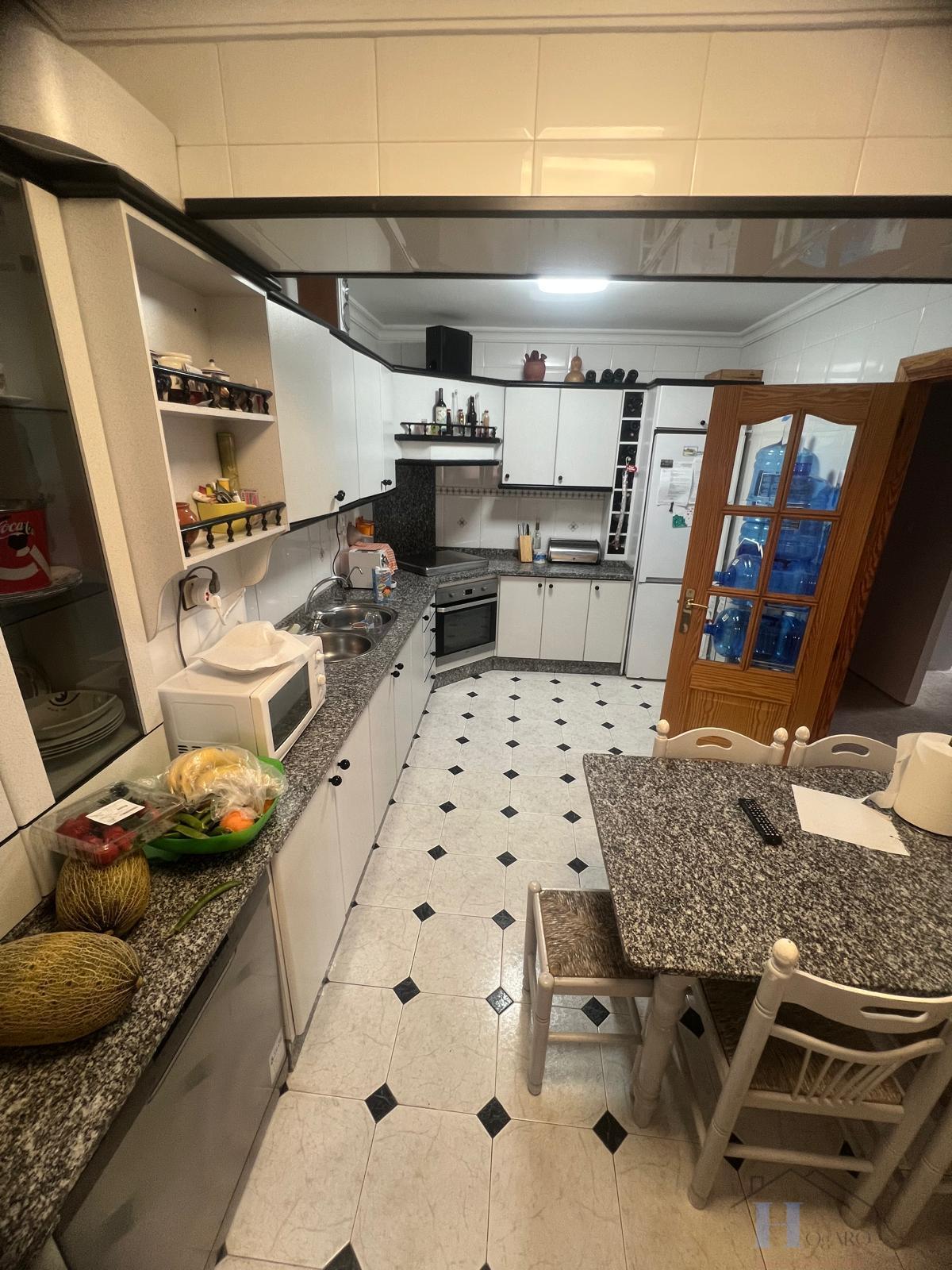 For sale of flat in Adra