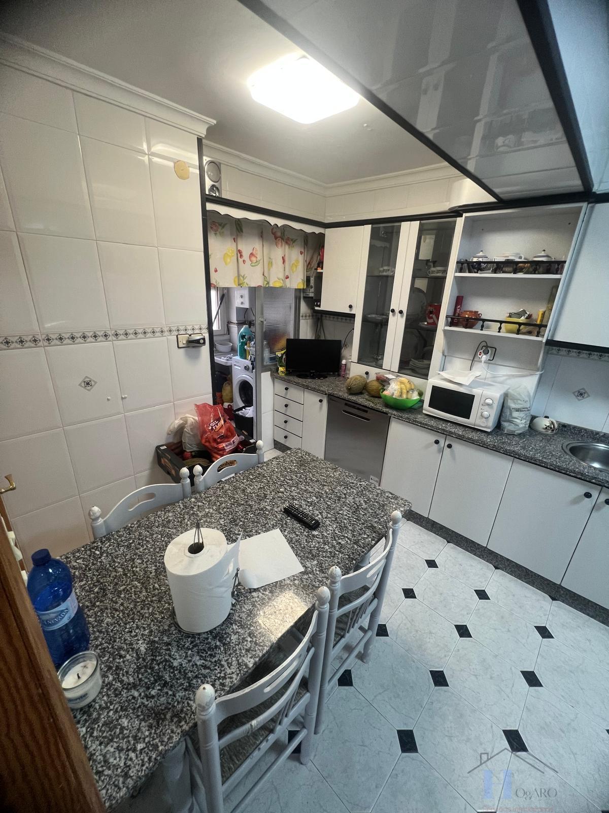 For sale of flat in Adra