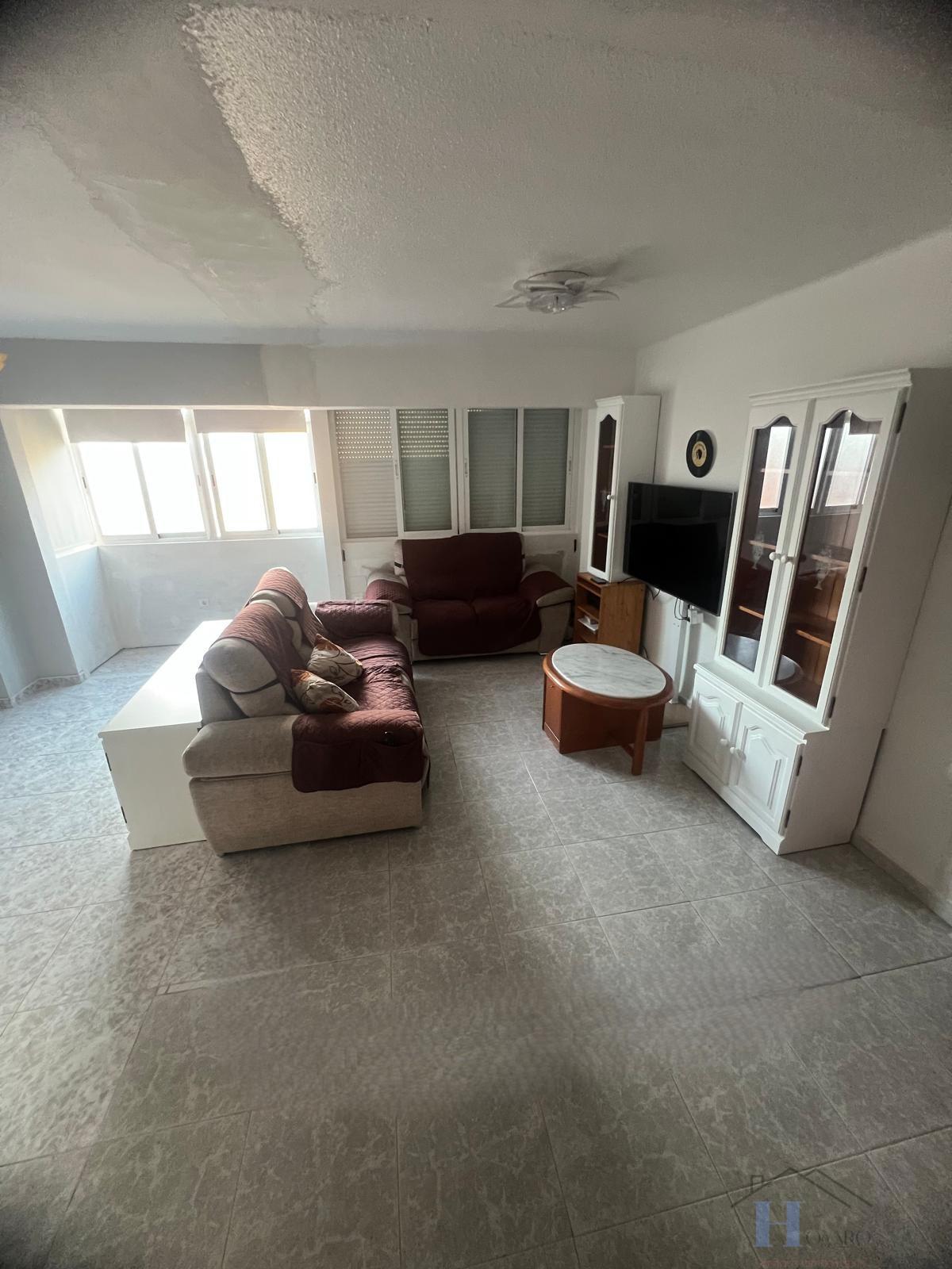 For sale of flat in Adra