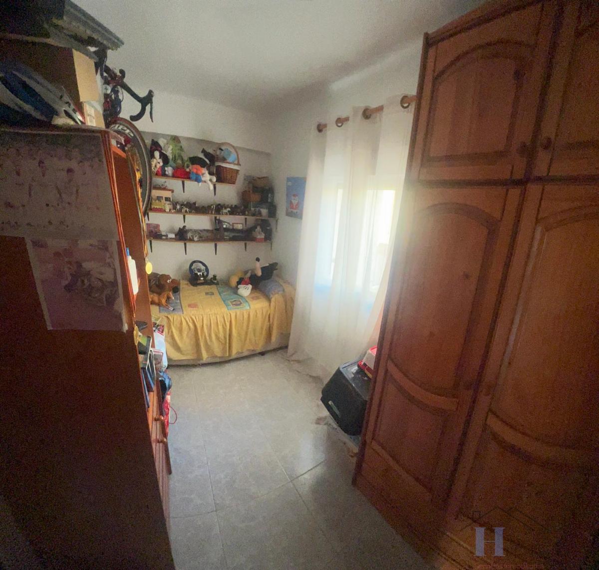 For sale of flat in Adra