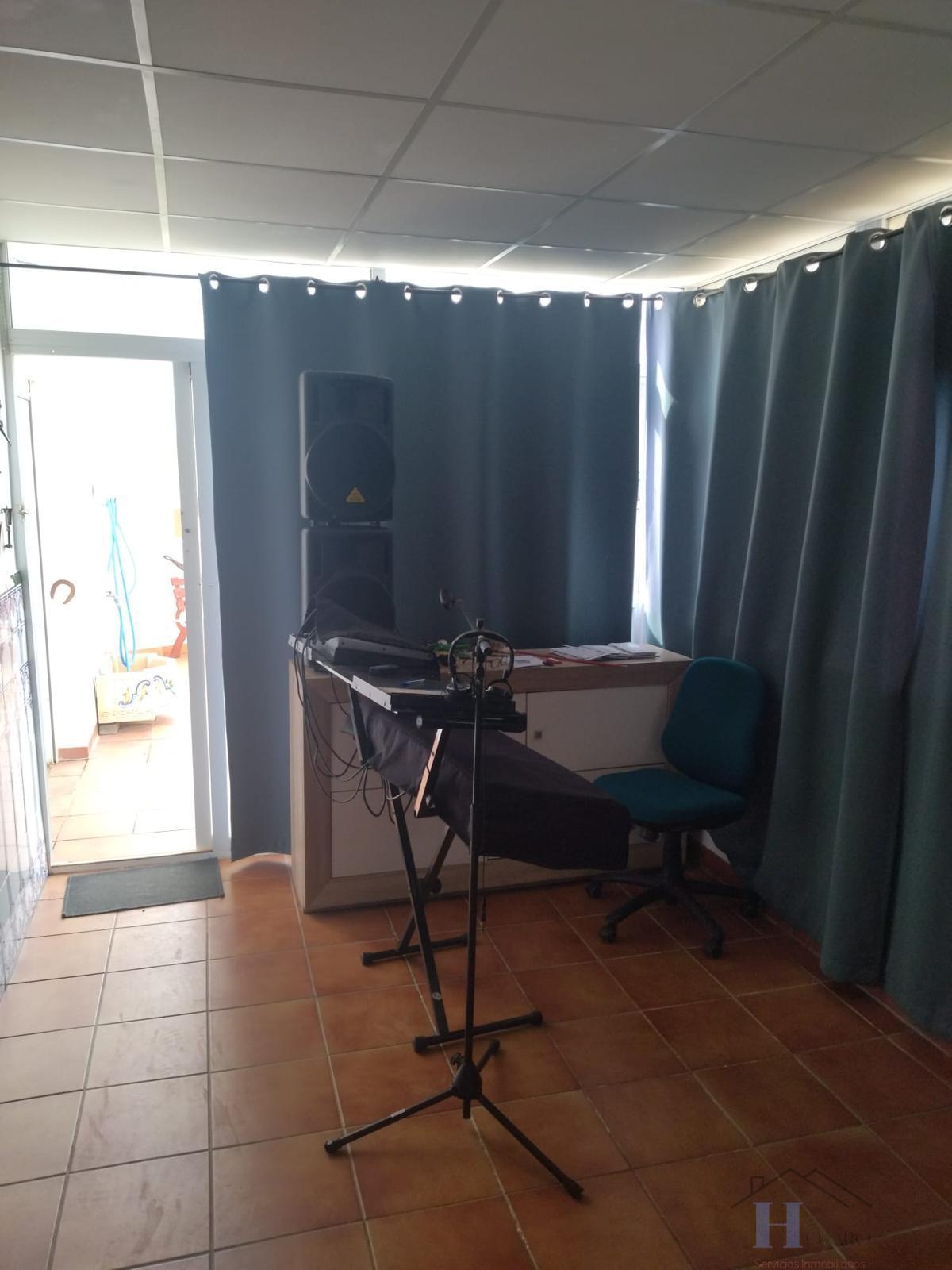 For rent of penthouse in El Ejido