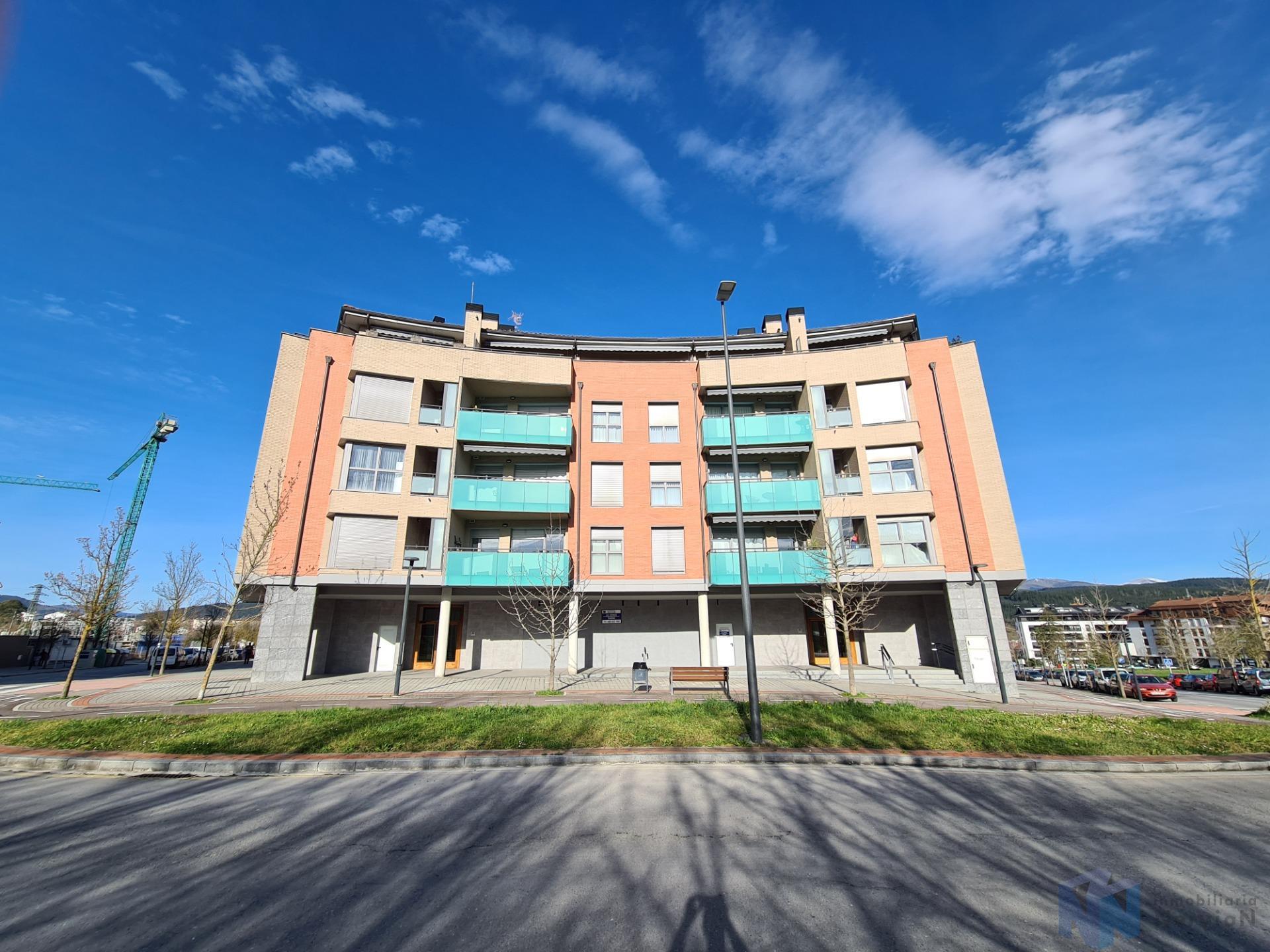 For sale of commercial in Amurrio