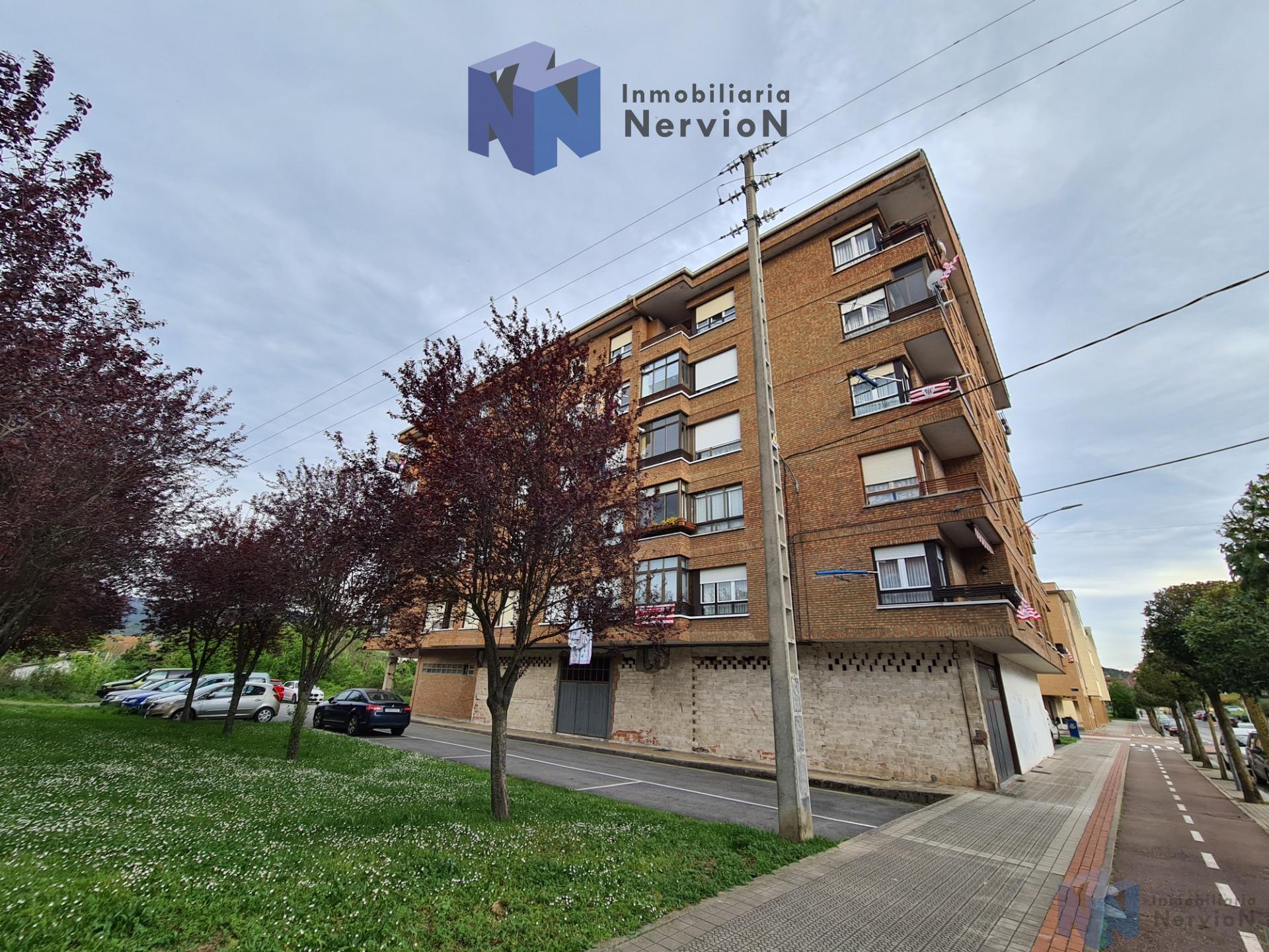 For sale of commercial in Amurrio