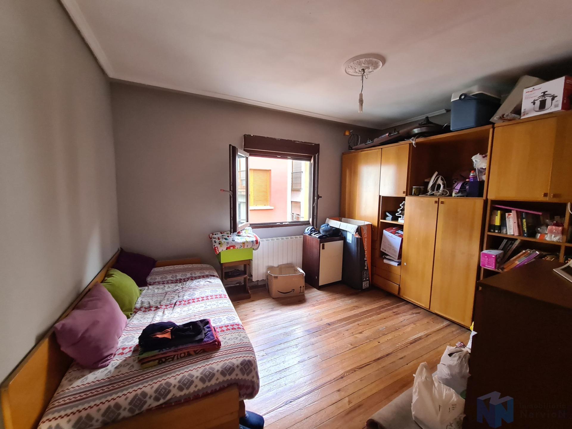For sale of flat in Urduña-Orduña