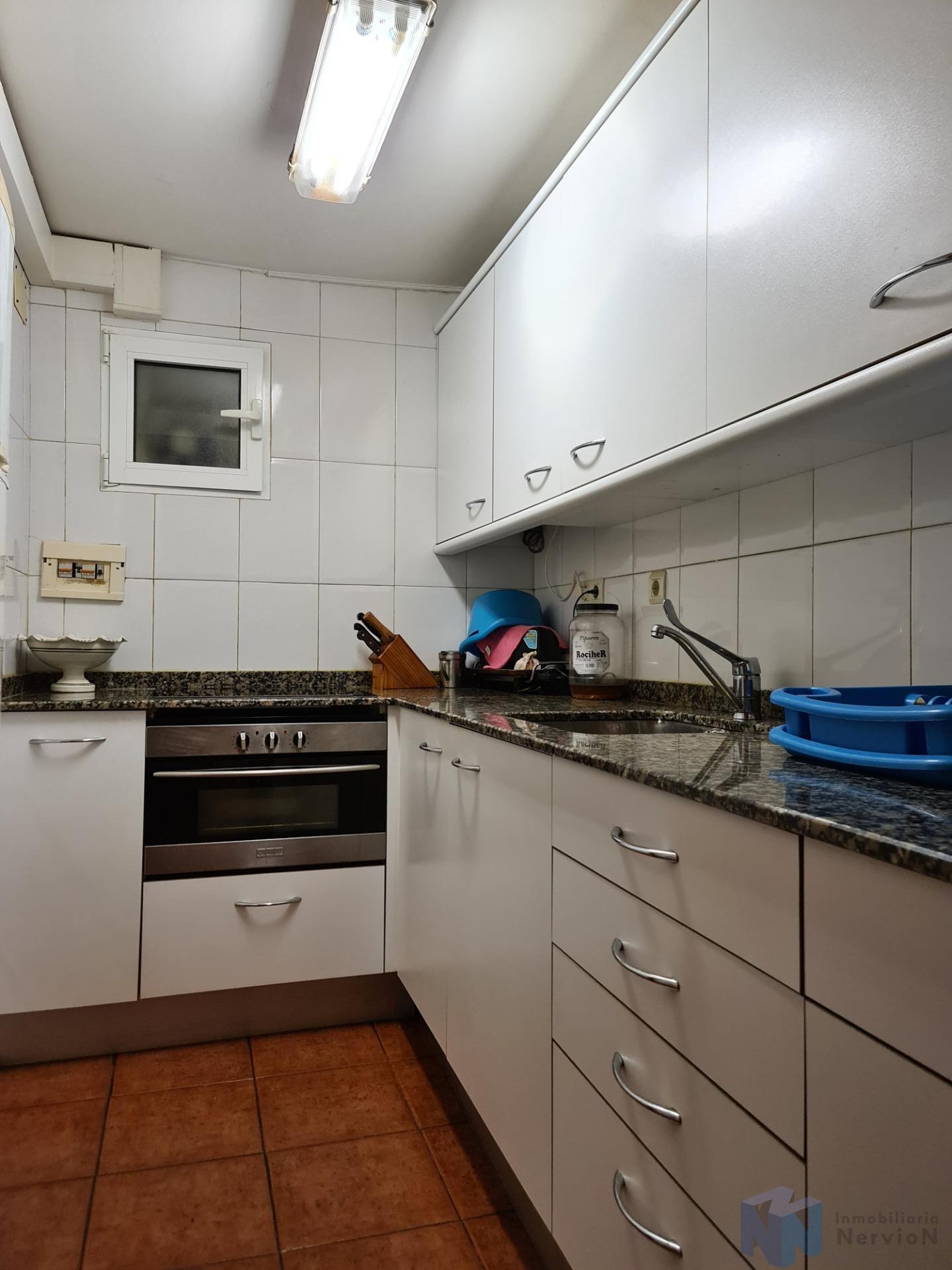 Venta de local comercial en Urduña-Orduña