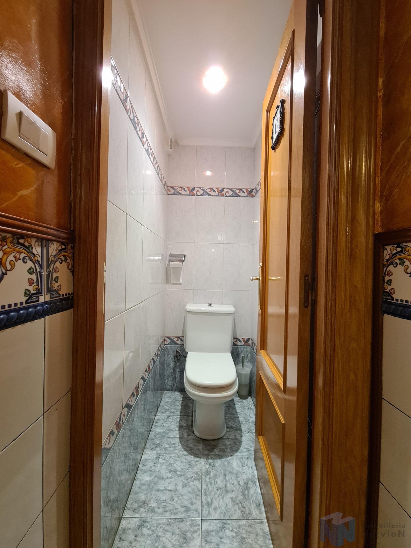 Venta de local comercial en Urduña-Orduña