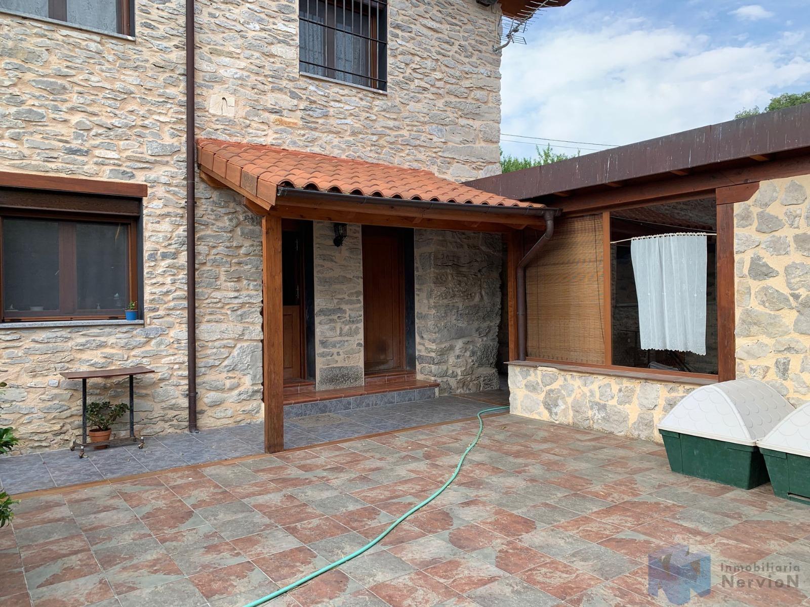 For sale of house in Junta de Villalba de Losa