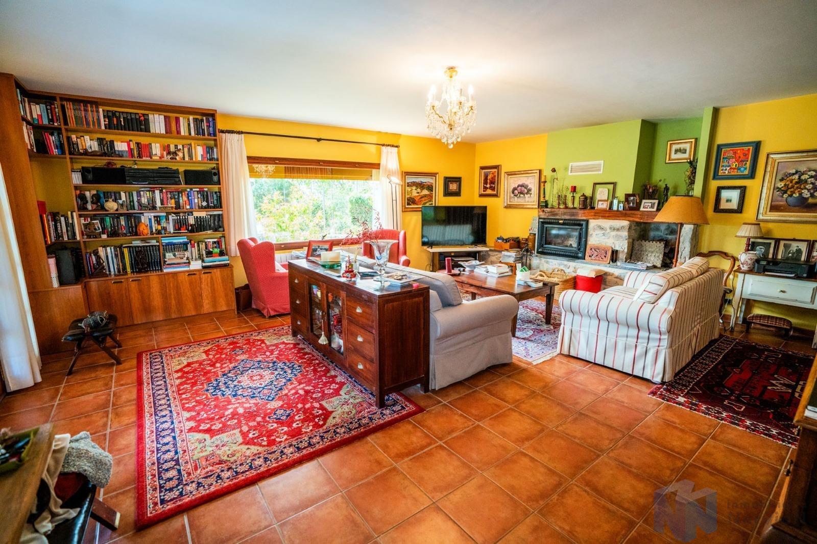 For sale of house in Junta de Villalba de Losa