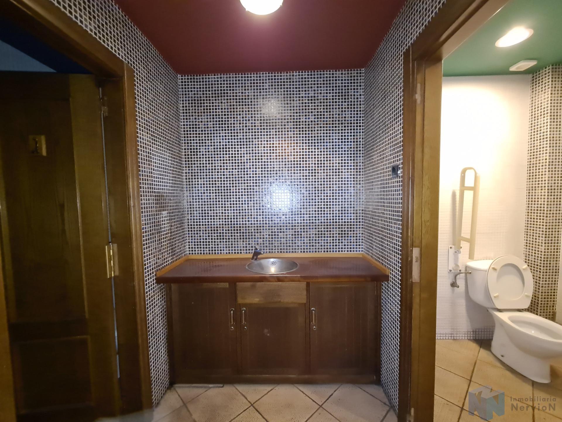 For sale of commercial in Amurrio
