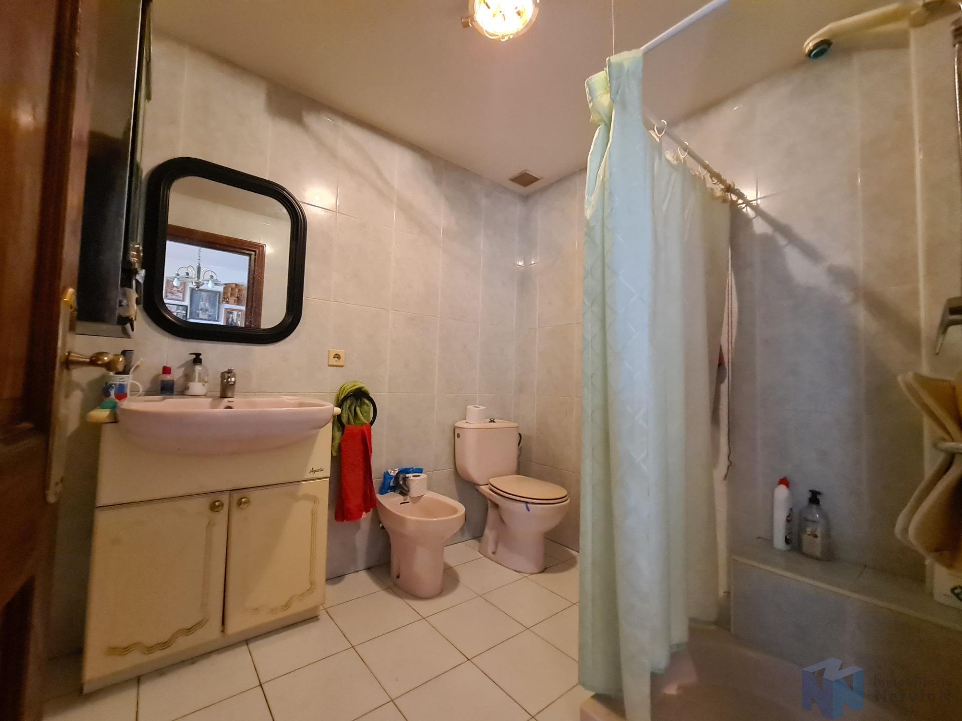 For sale of house in Artziniega