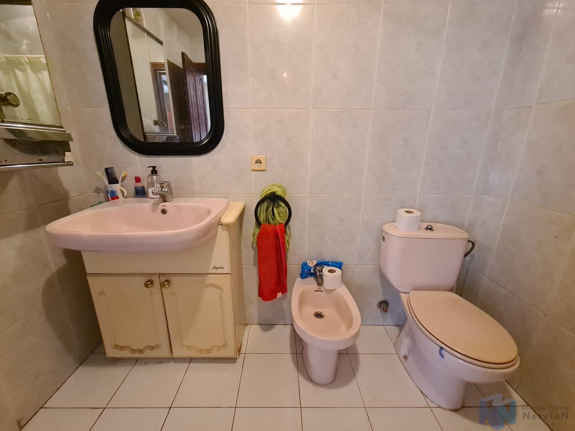 For sale of house in Artziniega