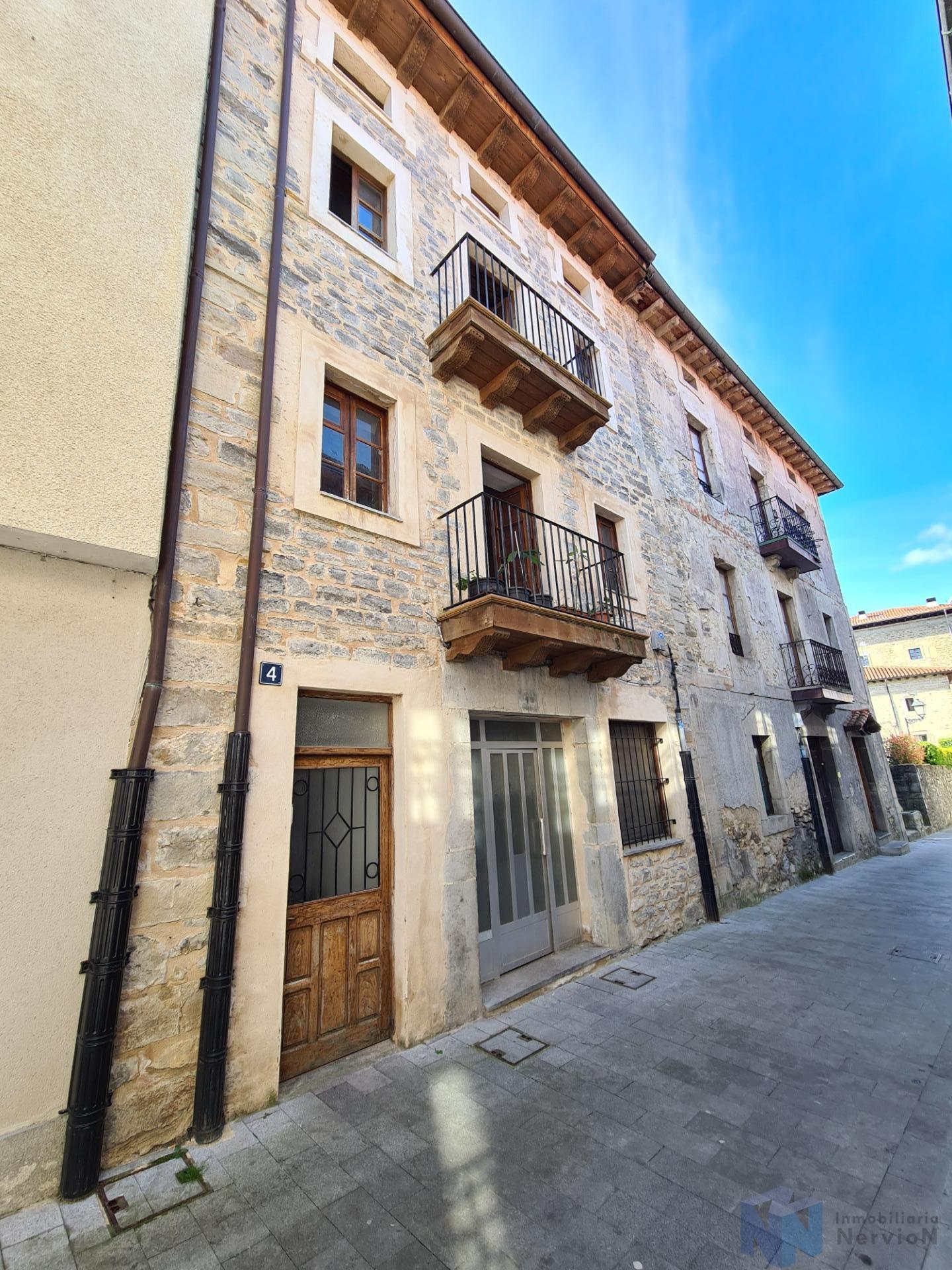 For sale of house in Artziniega