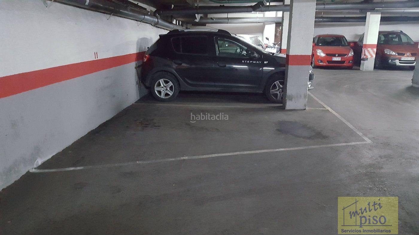 For sale of garage in Barcelona