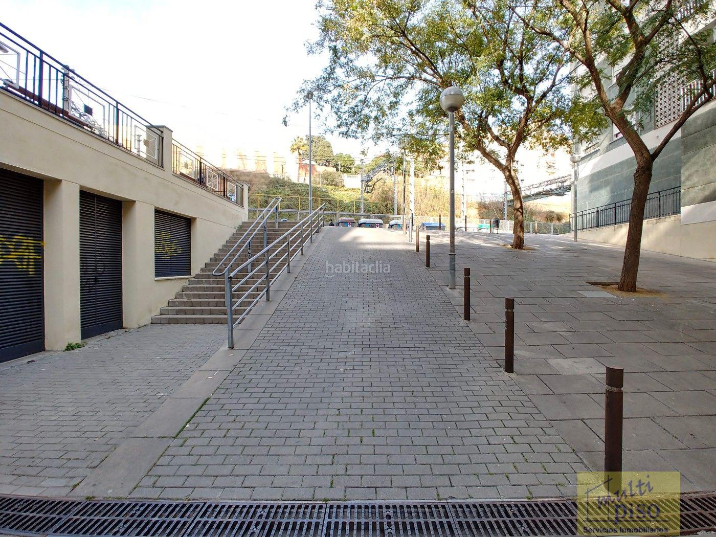 For rent of garage in l Hospitalet de Llobregat