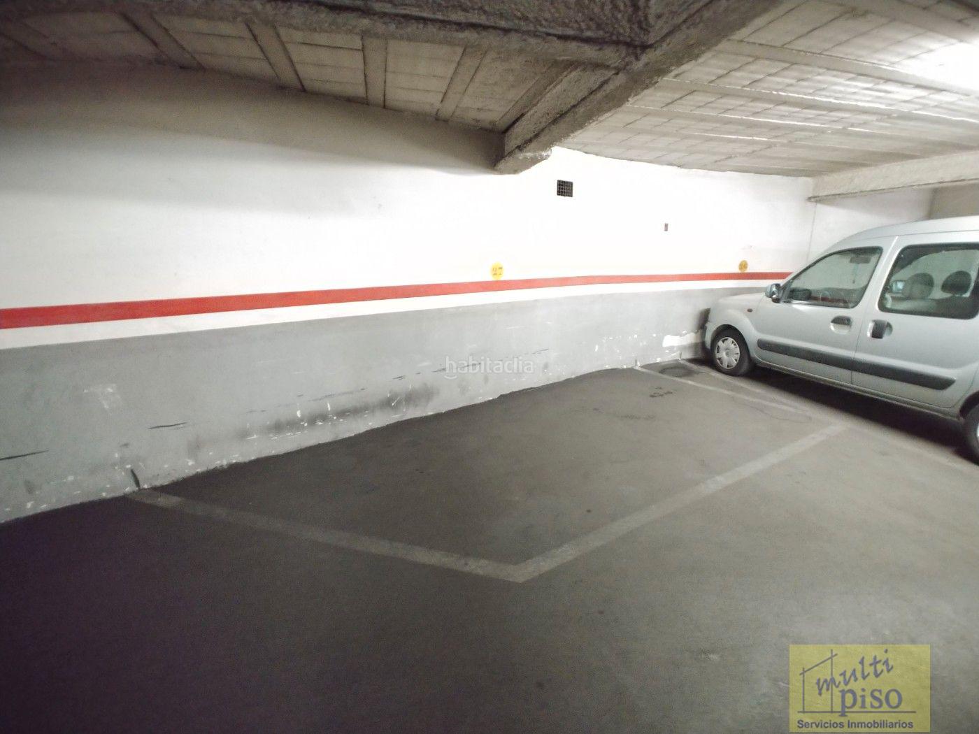 For rent of garage in l Hospitalet de Llobregat