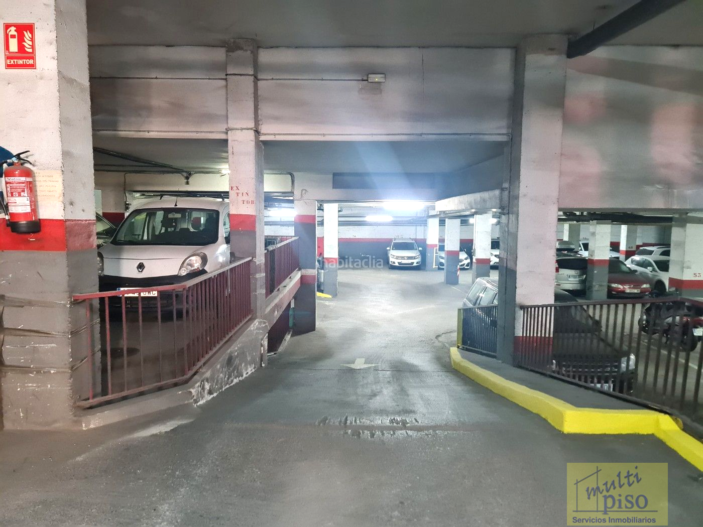 For sale of garage in l Hospitalet de Llobregat