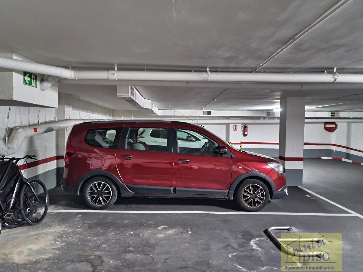 For sale of garage in l Hospitalet de Llobregat
