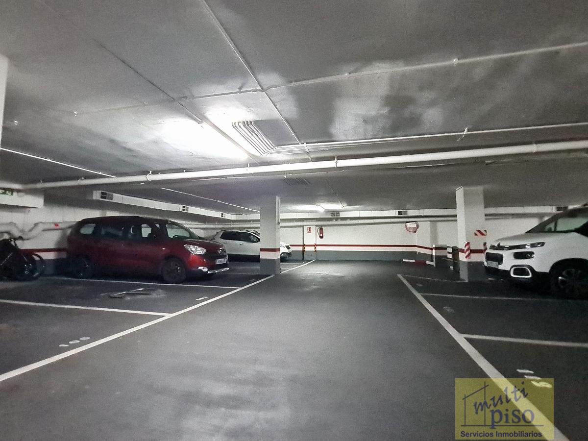 For sale of garage in l Hospitalet de Llobregat