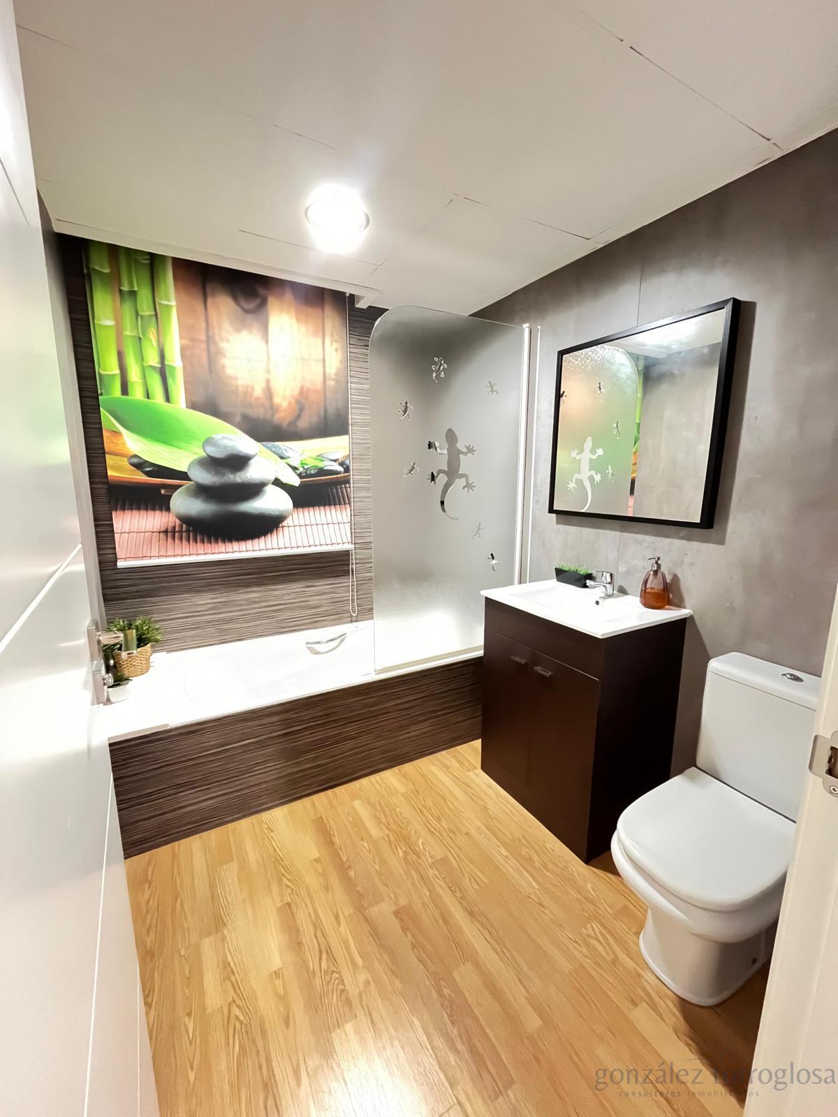 For sale of chalet in Lorca