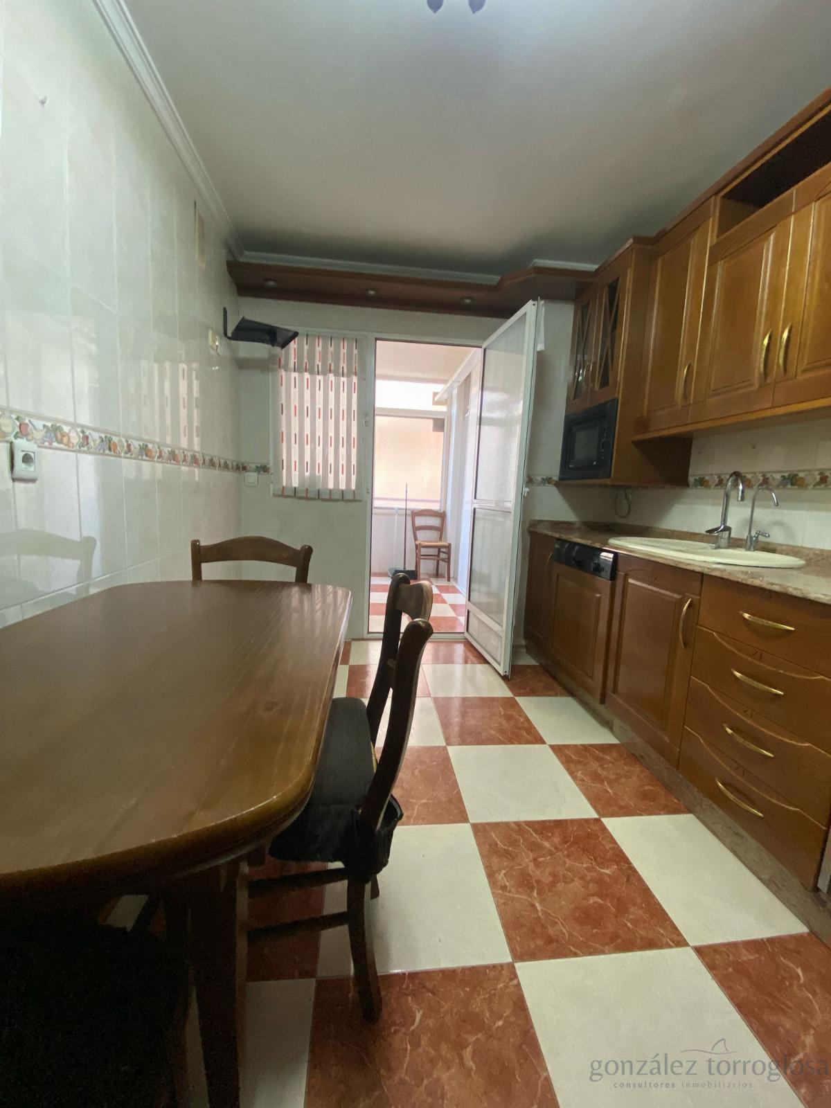 For sale of house in Lorca