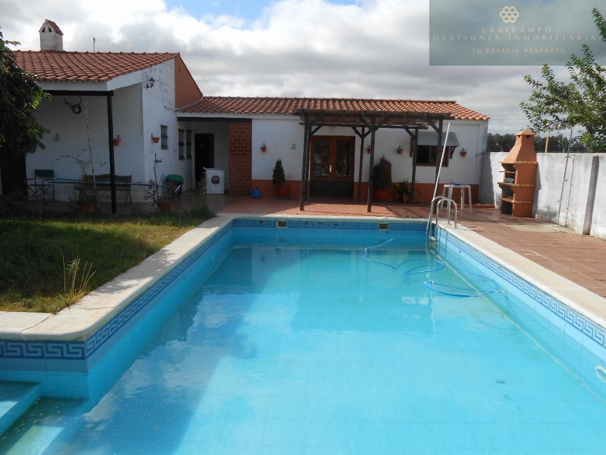 For sale of hotel in Barbaño