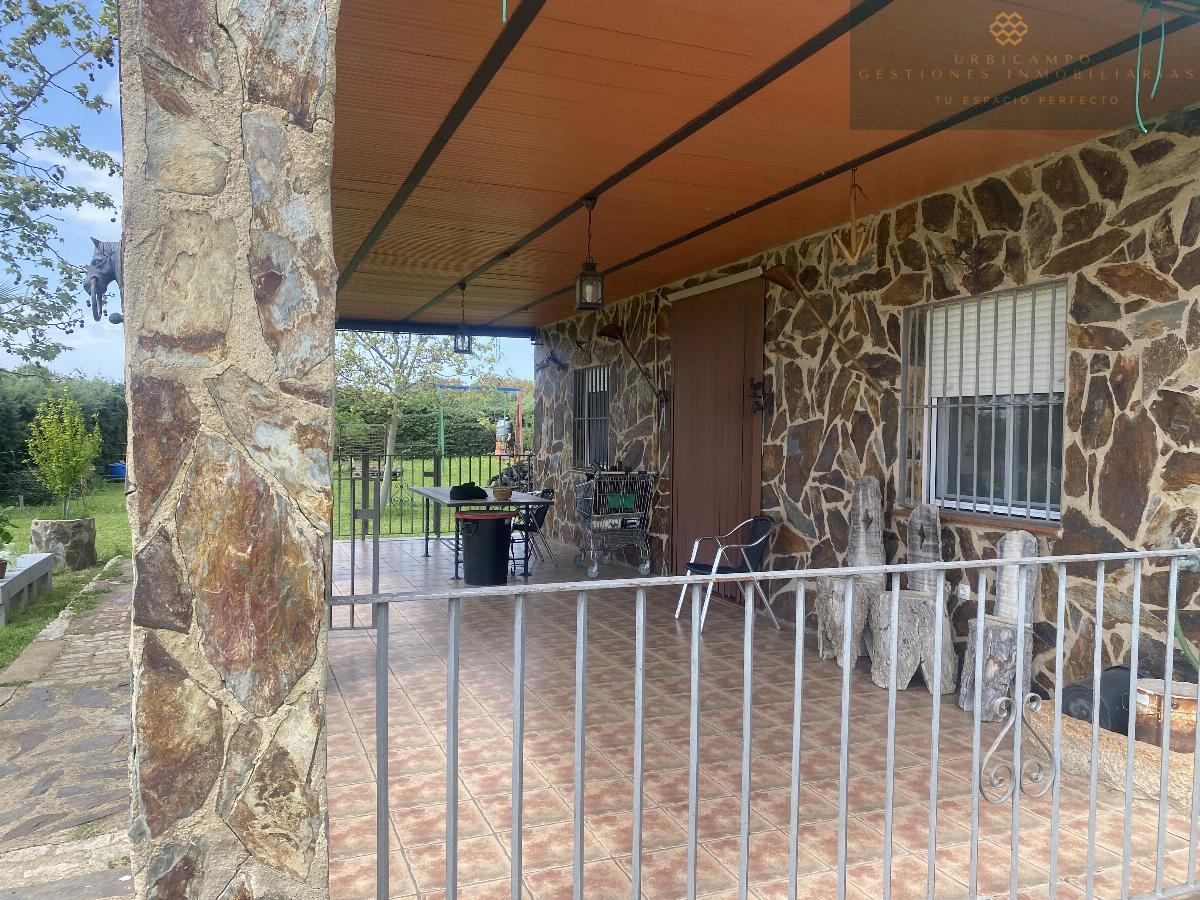 For sale of rural property in Mirandilla