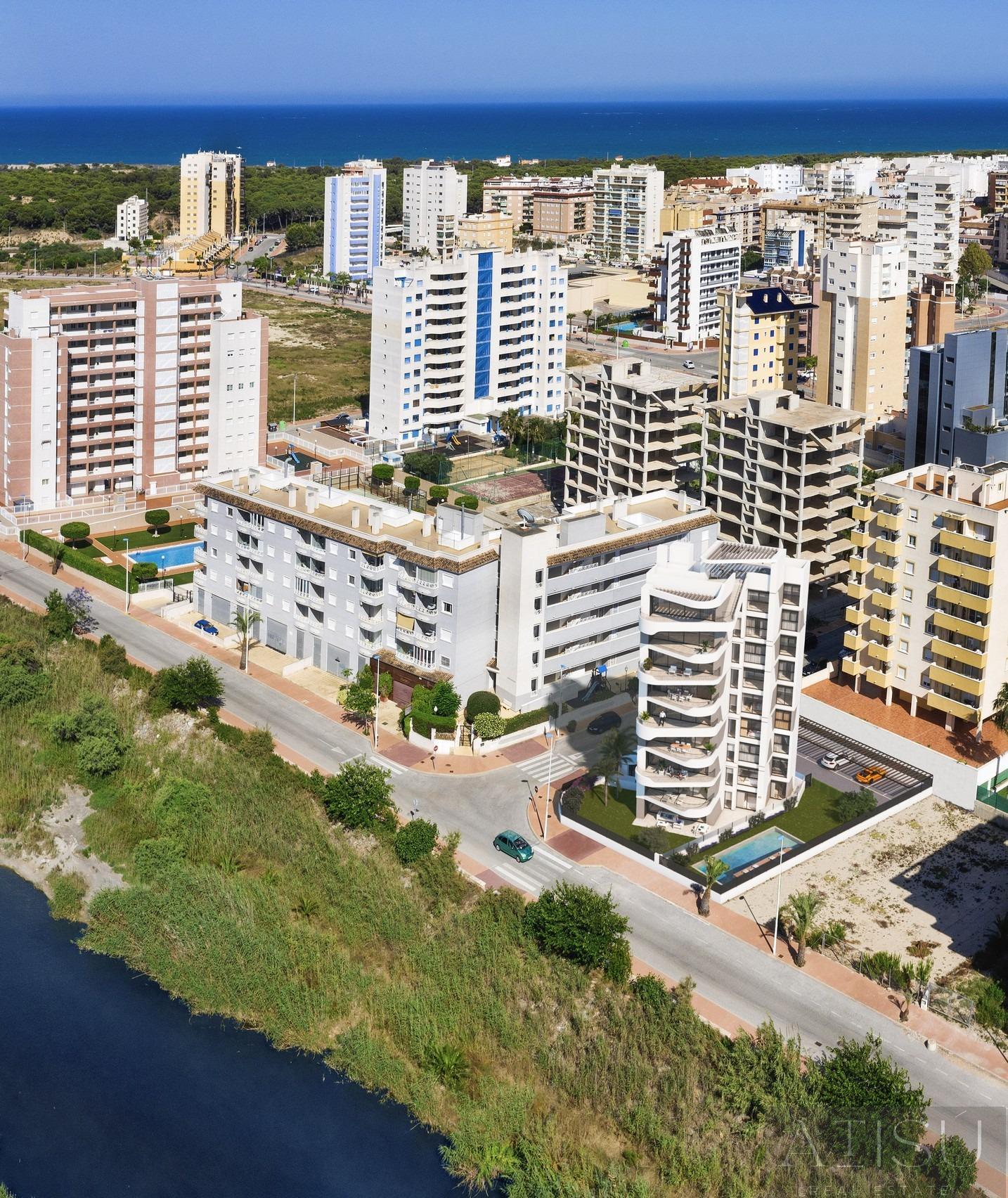 For sale of apartment in Guardamar del segura
