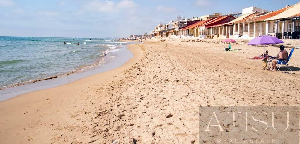 For sale of apartment in Guardamar del segura