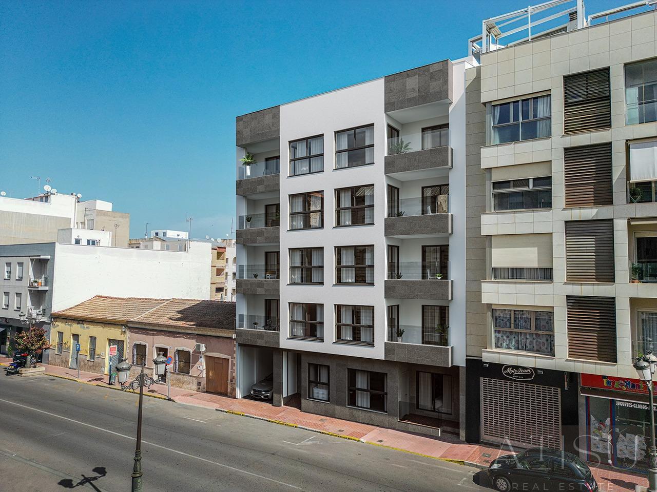 For sale of apartment in Guardamar del segura